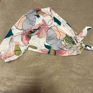 One sleeve reversible blouse